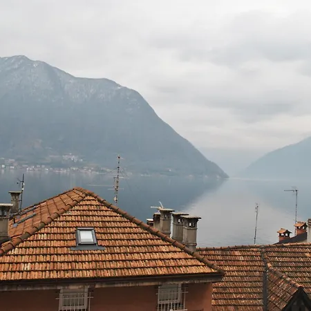 Apartamento The Romantic Village House - With Lake View Colonno