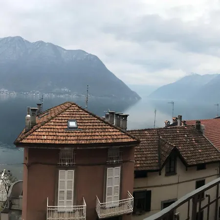 The Romantic Village House - With Lake View